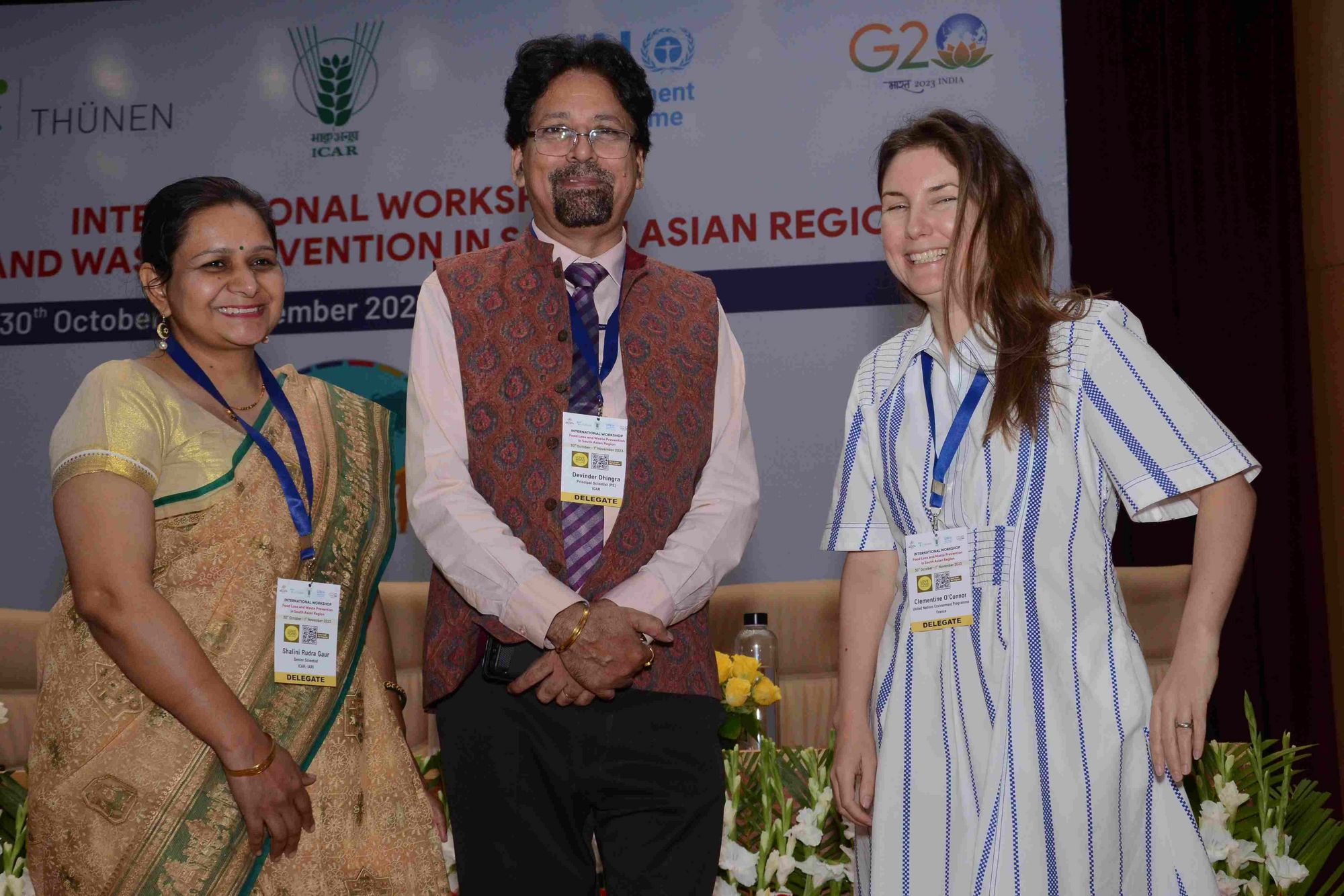 Dr Shalini Rudra Gaur, Indian Agricultural Research Institute at ICAR, Dr Devinder Dhingra, principal scientist at ICAR, and Ms Clementine O´Connor, United Nations Environmental Programme, posing together.