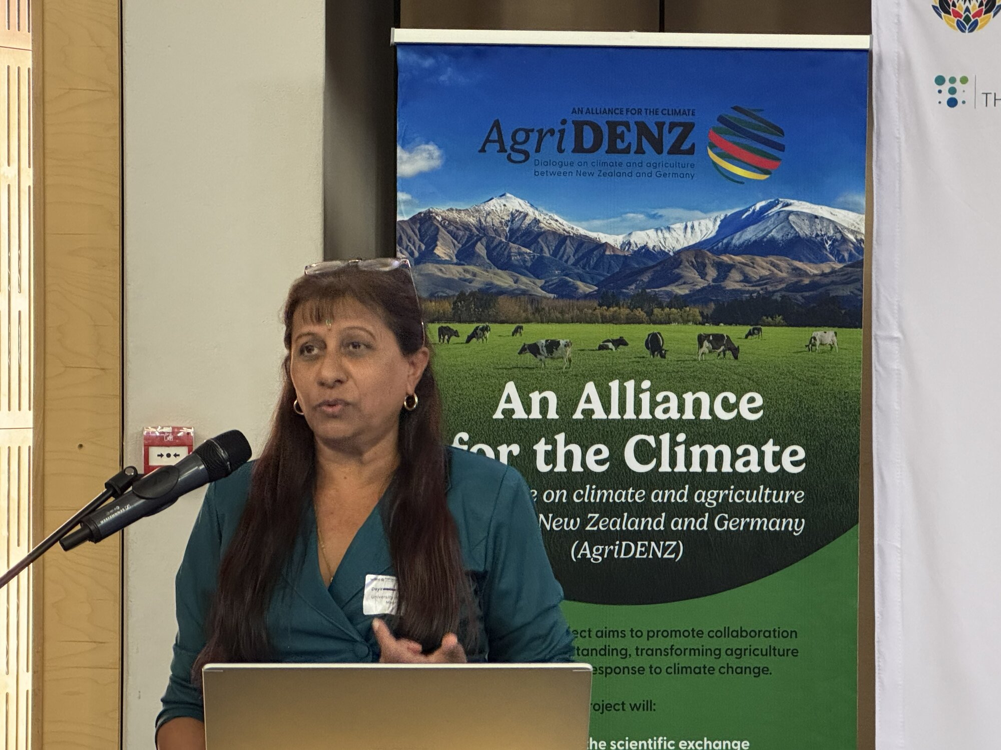 Dayawatee Goburdhun (University of Mauritius, Mauritius) delivering her break out session summary