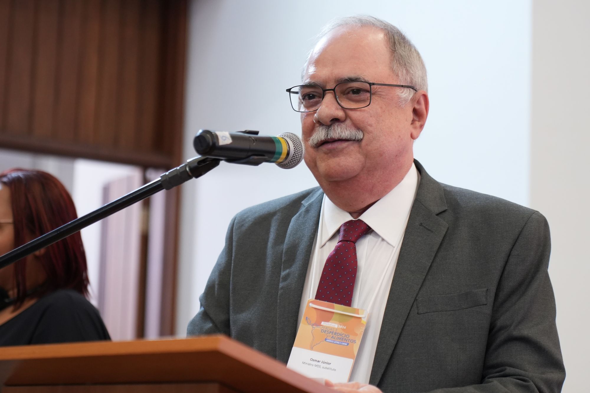 Osman Ribeiro de Almeida Júnior from the Brazilian Ministry of Social Development welcomed the participants in the opening ceremony.