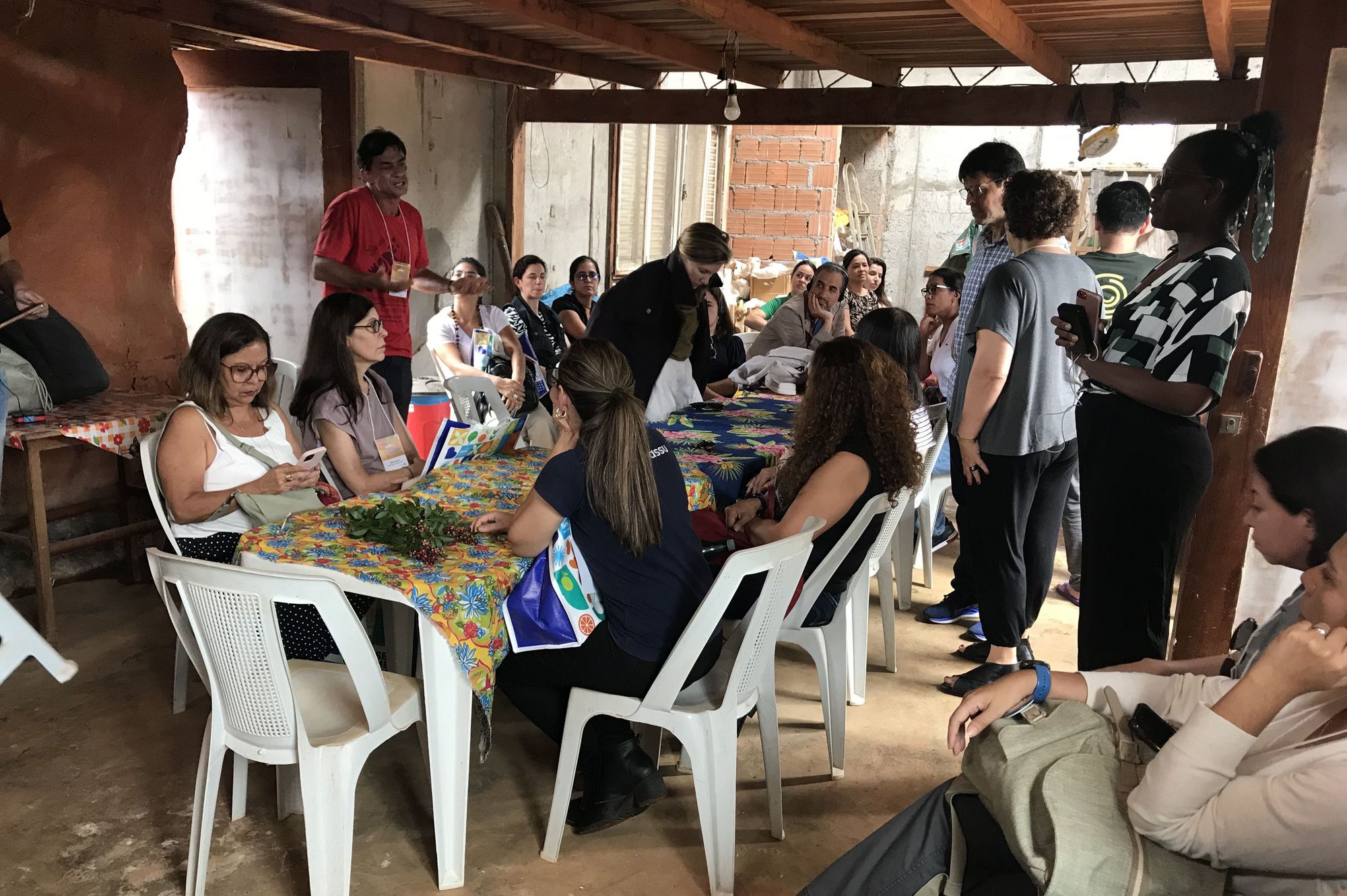 Nuno Madeira (Embrapa Vegetables) explains the cooperation with Associação dos Produtores Agroecológicos do Alto São Bartolomeu and the benefits of their work.