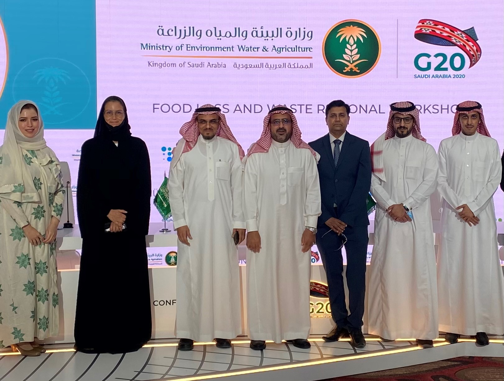 Prof. Suliman Ali Al-Khateeb, Chairperson of the G20- MACS 2020 (3rd on the left), with his team and workshop participants.